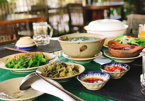 Bữa Trưa Làng Chài